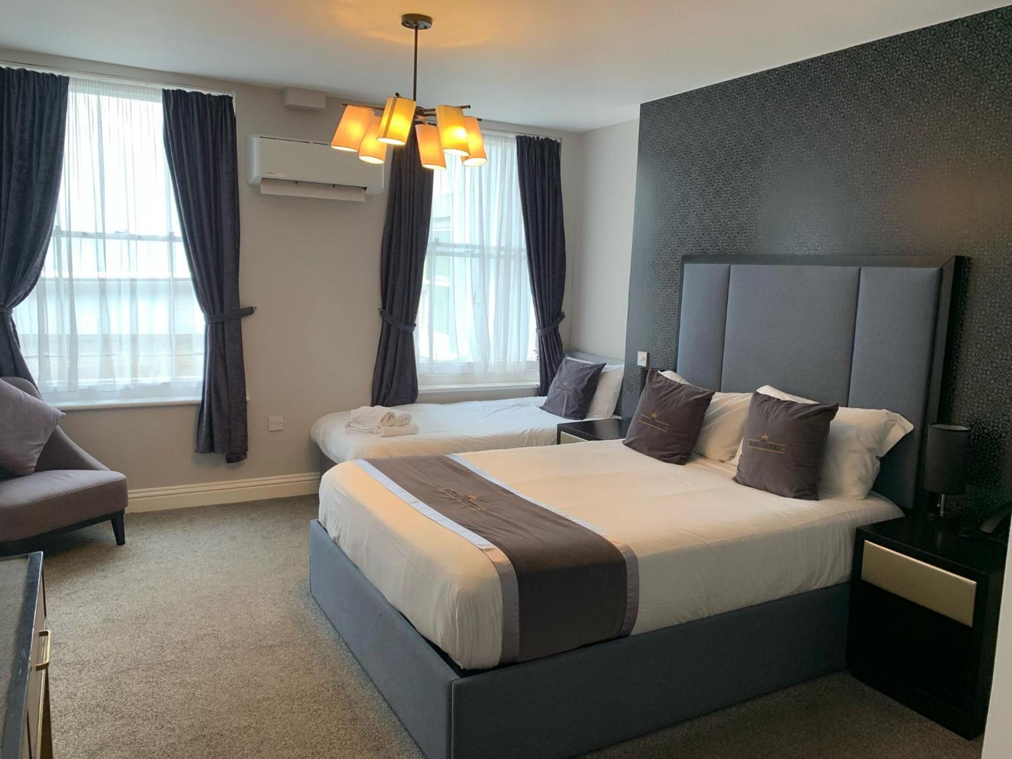 The Royal Hotel - Clacton On Sea Εξωτερικό φωτογραφία